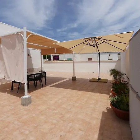 ゲストハウス Acquachiara 3*